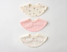 オリジナル柄のサークルスタイ３枚セット(おんなのこ）の画像