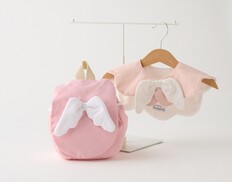 もこもこ天使のリュックとスタイのセット(ピンク）の画像